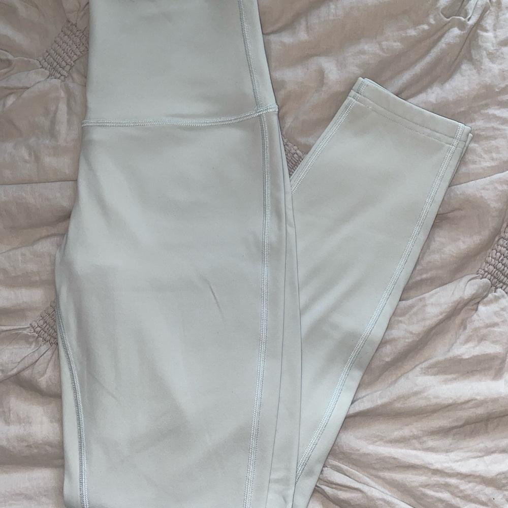 NWOT lululemon light blue aligns